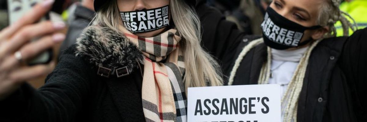 As Hearing Begins, Rights Groups Warn Extraditing Assange to US Would Deal 'Body Blow to Press Freedom'