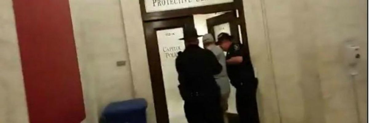Reporter Arrested for Asking Health Secretary Tom Price About Trumpcare