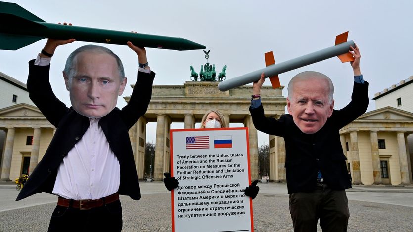 Putin and Biden anti-nuke protest