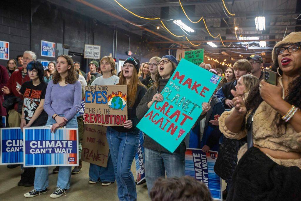 Rally Demands Protection of Clean Air and Water