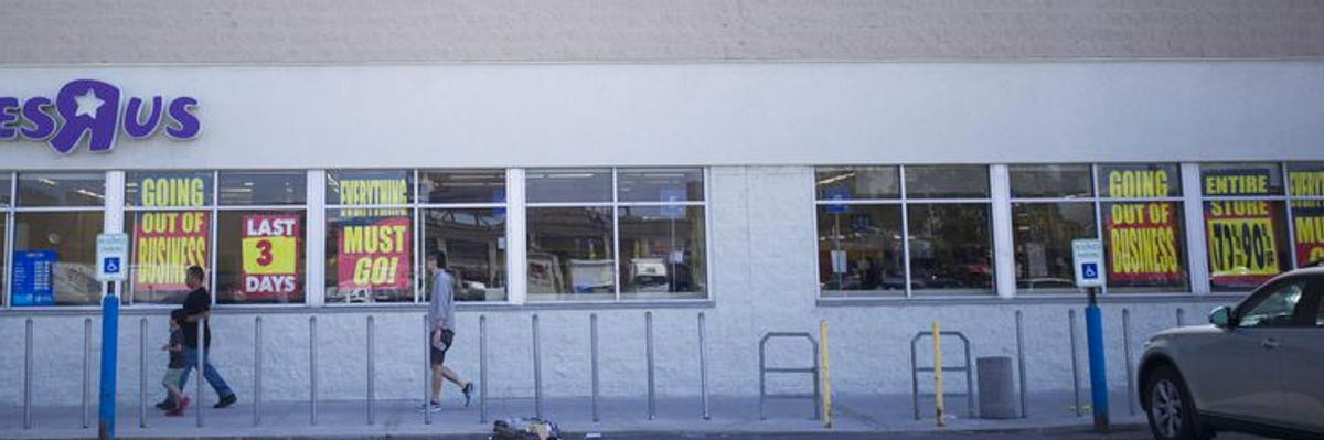 Retail Workers Nationwide Are United for Respect