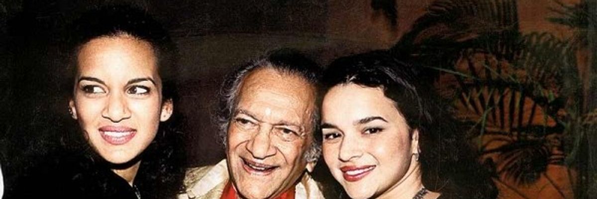 Ravi Shankar with daughters Anoushka Shankar and Norah Jones