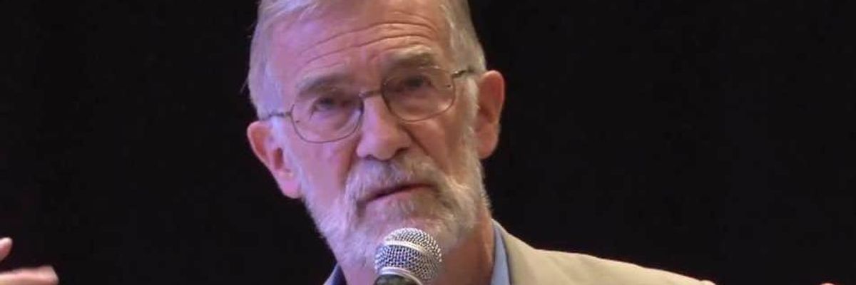 Former CIA Analyst Ray McGovern Arrested While Trying to Attend David Petraeus Event in New York