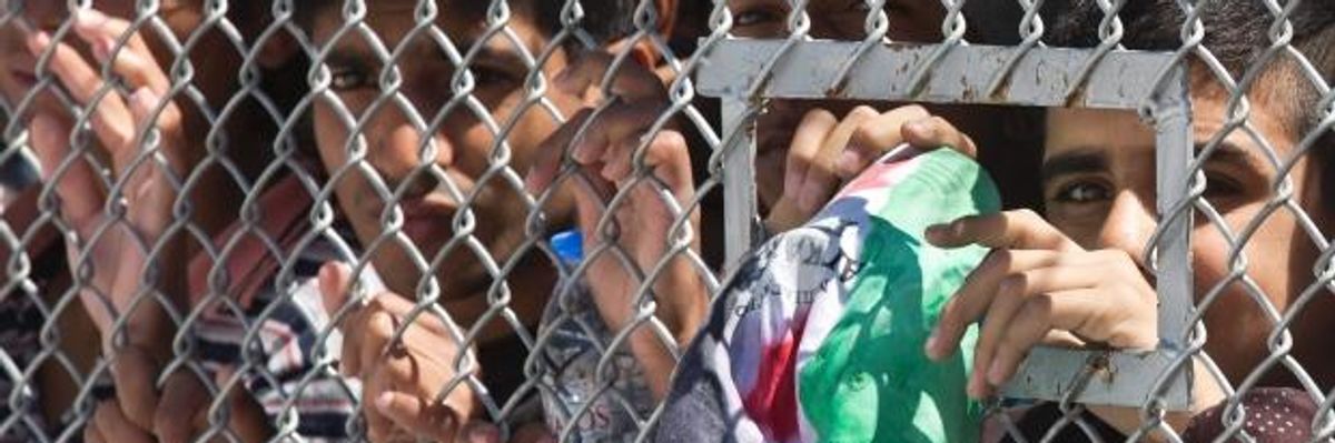 Child Refugees Forced to Sleep in Dirty, Vermin-Infested Cells: Report