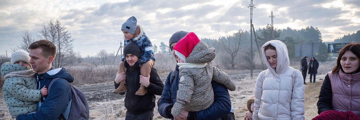 refugees flee ukraine