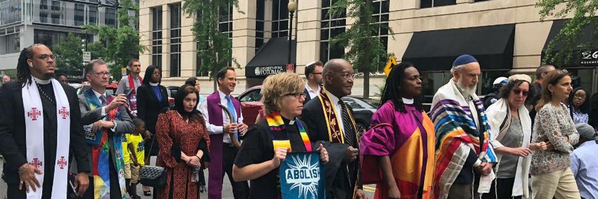 At White House Gates, Hundreds of Religious Leaders Demand Trump and His Enablers "Repent of Their Sins"