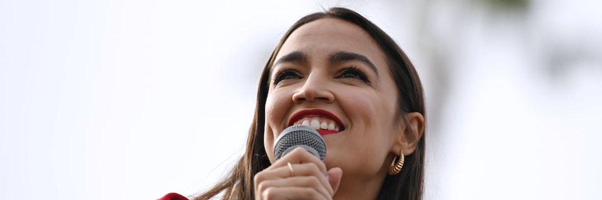 Trump is 'Afraid of Strong Women': Alexandria Ocasio-Cortez