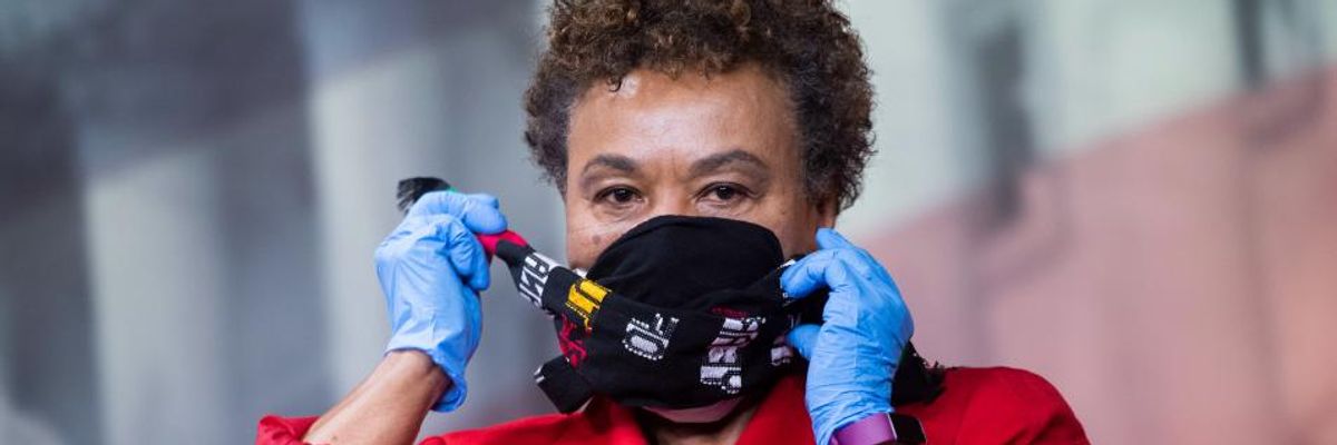 Time to 'Reinvest in People' and 'Cut Weapons of War': Barbara Lee Unveils Plan to Cut Up to $350 Billion From Pentagon
