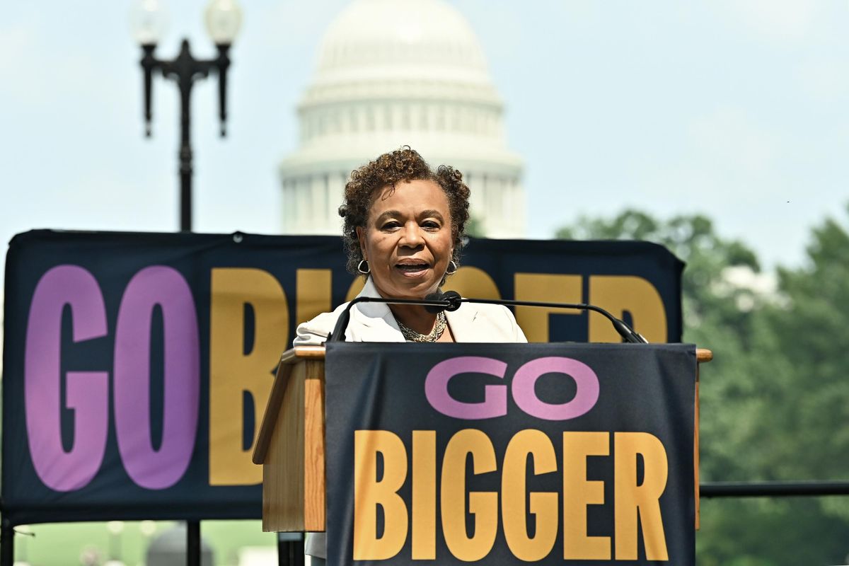 Barbara Lee Officially Announces Senate Run, Vowing to 'Stand on the Side  of Justice'