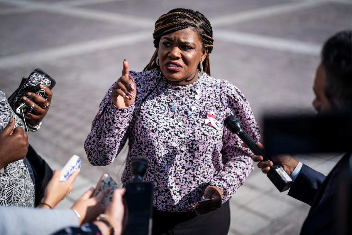 Rep. Cori Bush speaks to reporters