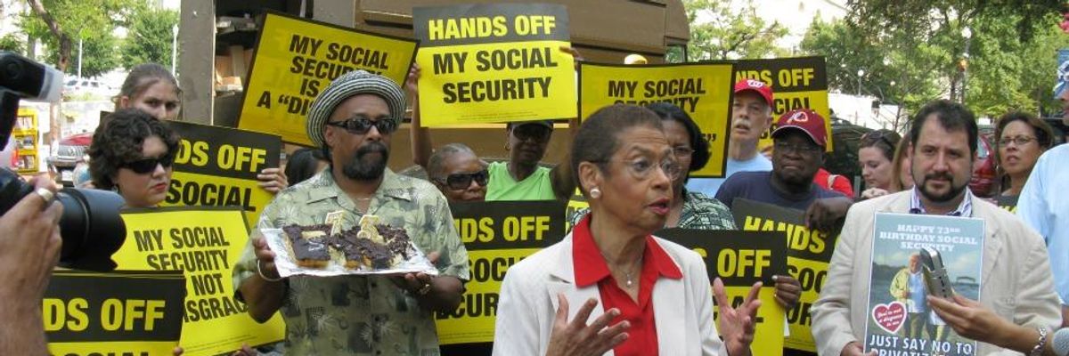 A Secret Plan to Close Social Security's Offices and Outsource Its Work