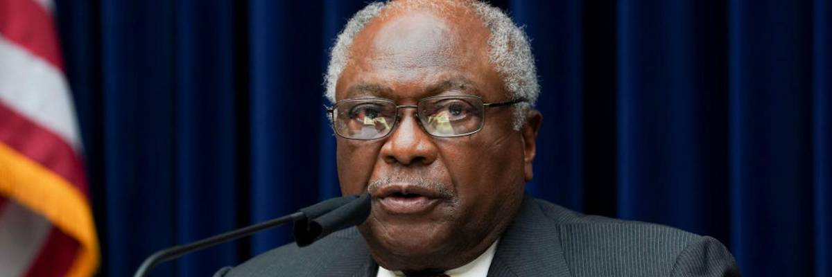 Progressives Rebuke Dem Leadership as Clyburn Dismisses Death of Roe as 'Anticlimactic'