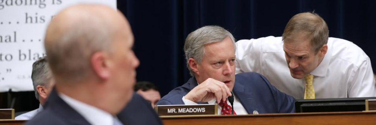 'Siding With Big Pharma at Expense of the American People,' Republicans Warn CEOs Not to Cooperate With Drug Price Probe