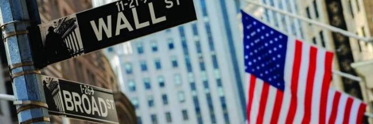 With Help of Democrats, Regulators Move to Gut 'Last Line of Defense' Against Wall Street Gambling