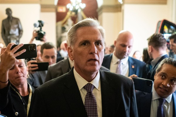 Rep. Kevin McCarthy walks to the House chamber