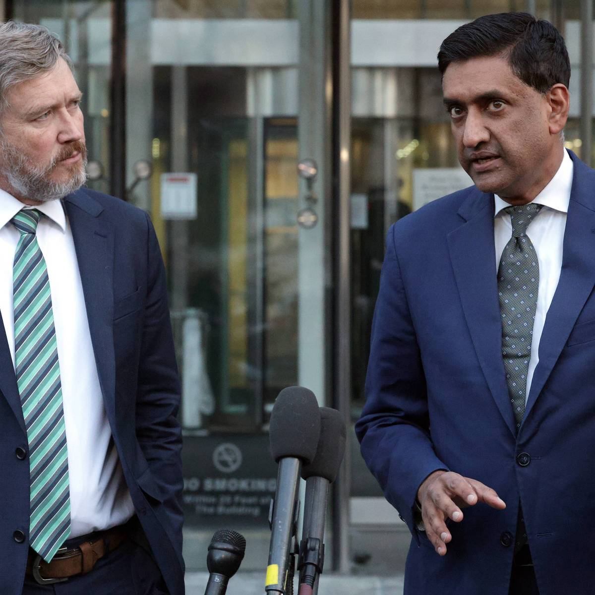 Rep. Massie And Rep. Ro Khanna Visit Dept. of Justice To View Unredacted Epstein Documents