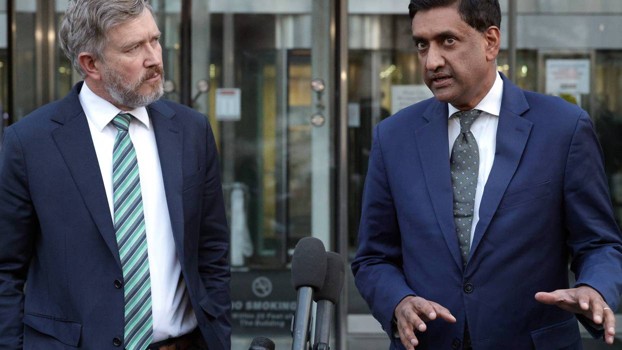 Rep. Massie And Rep. Ro Khanna Visit Dept. of Justice To View Unredacted Epstein Documents