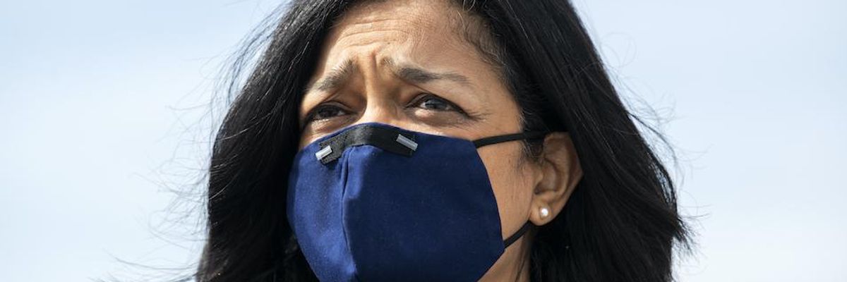 'We Must Deliver on This Issue': Jayapal Vows to Fight for $15 Minimum Wage