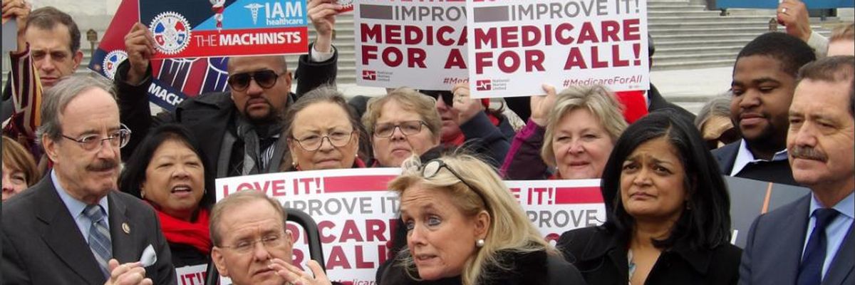 Insurance Stocks Plunge as Medicare for All Bill Unveiled With Major Democratic Support