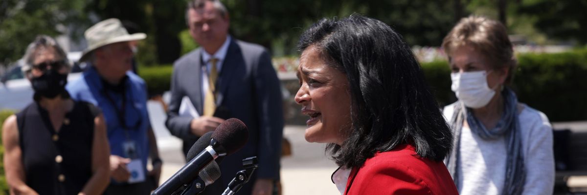 Led by Jayapal, Broad Coalition of 156 House Dems Demands Medicare Expansion in Infrastructure Bill