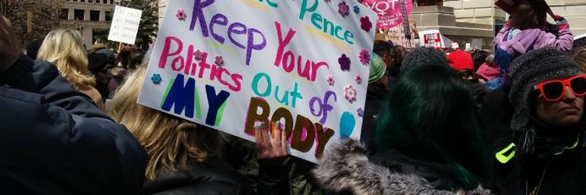 In 'Victory for Women,' Appeals Court Upholds Ban on Pence's Indiana Law Requiring Ultrasounds Before Abortions