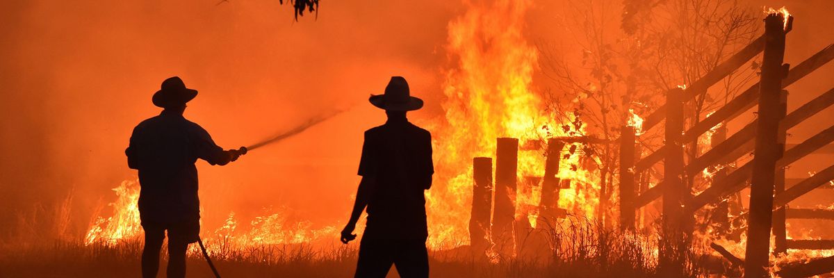 'Catastrophic' Wildfires Threaten Sydney, Australia as Government Backs Coal