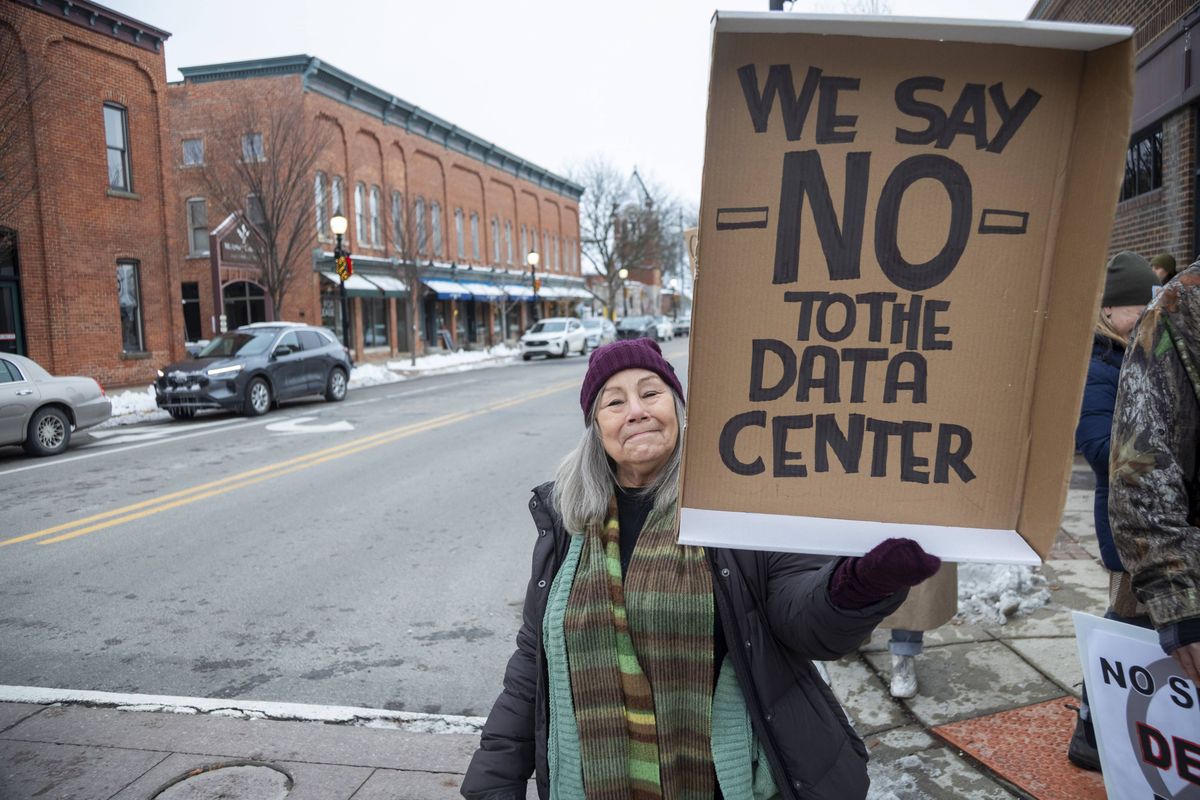 'I've Never Seen This': Massive Collapse in Support for AI Data Centers Captured in New Poll