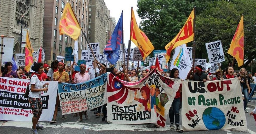 Resist Imperialism. (Common Dreams: CC BY-SA 3.0 US)