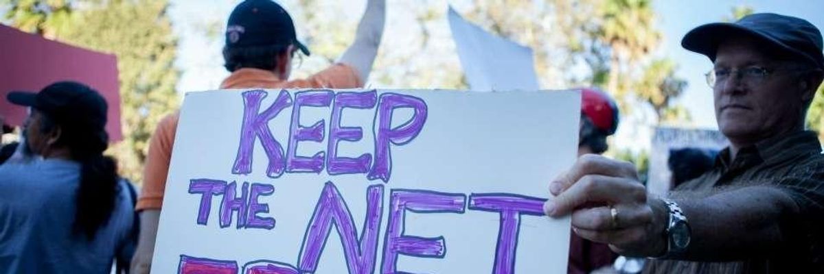 Killing Net Neutrality Is the Latest Example of Trump's Hollow Populism