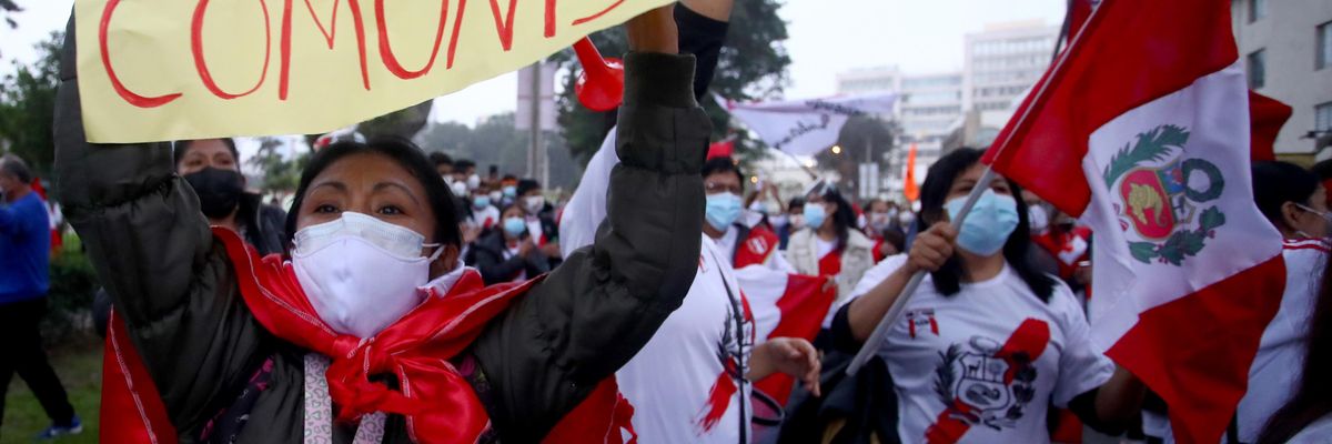 Right-wing demonstrators in Peru