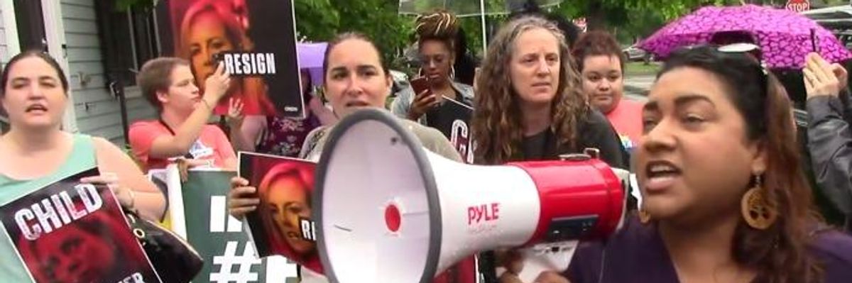 'No Justice, No Sleep!' Protesters Blare Audio of Crying Detained Children Outside DHS Secretary Kirstjen Nielsen's Home