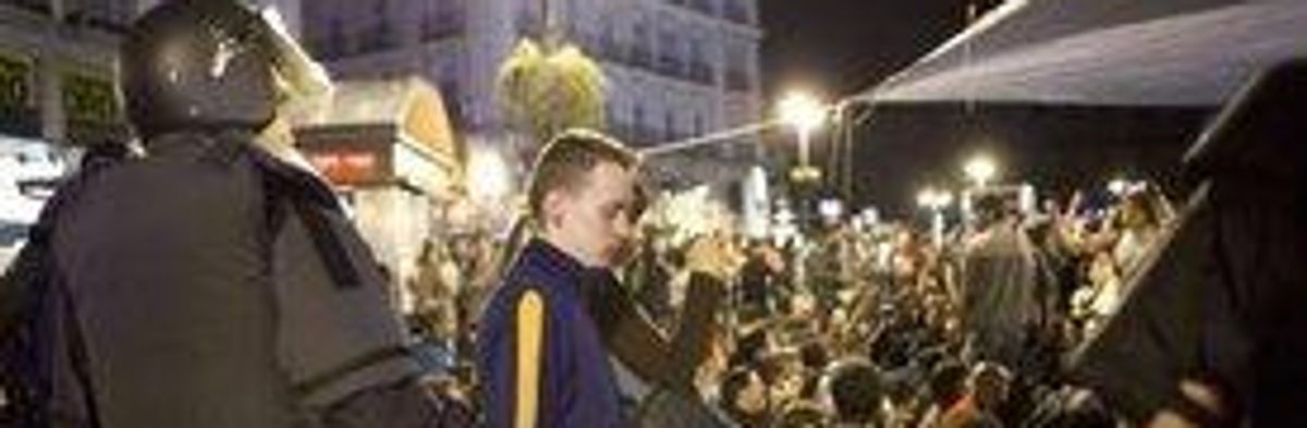 Spanish Anger at Austerity Spills Into the Streets