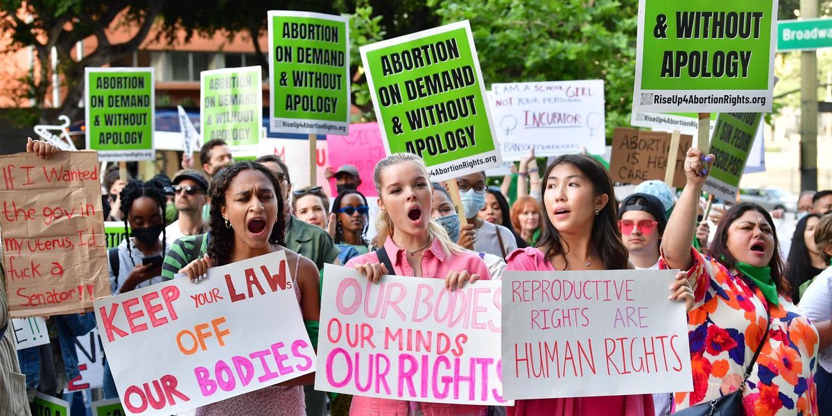 'Five-Alarm Fire': Anger, Resolve as Thousands Rally Nationwide for ...