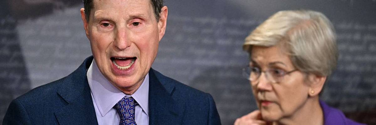 Ron Wyden and Elizabeth Warren