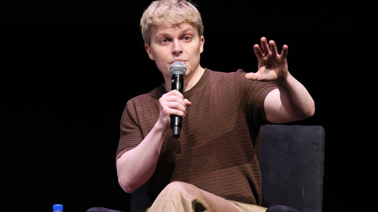In Viral Video, Journalist Ronan Farrow Explains How Private Equity Is Destroying Hospitals