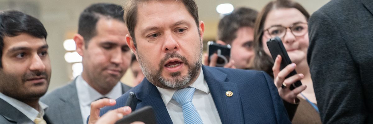 Ruben Gallego.