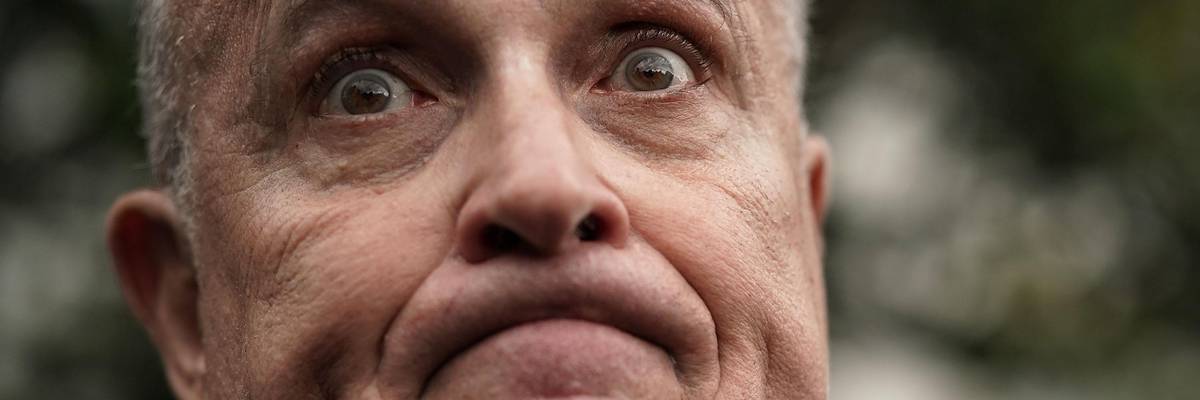 'Ludicrous': Critics Slay Memo From Trump Lawyers Claiming President Above the Law