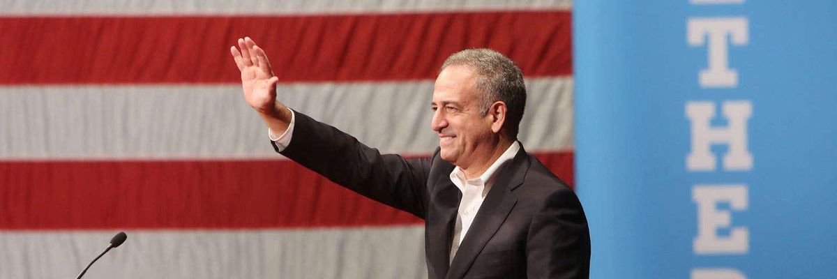 The Billionaire Class Is Terrified That Russ Feingold Will Return to the Senate