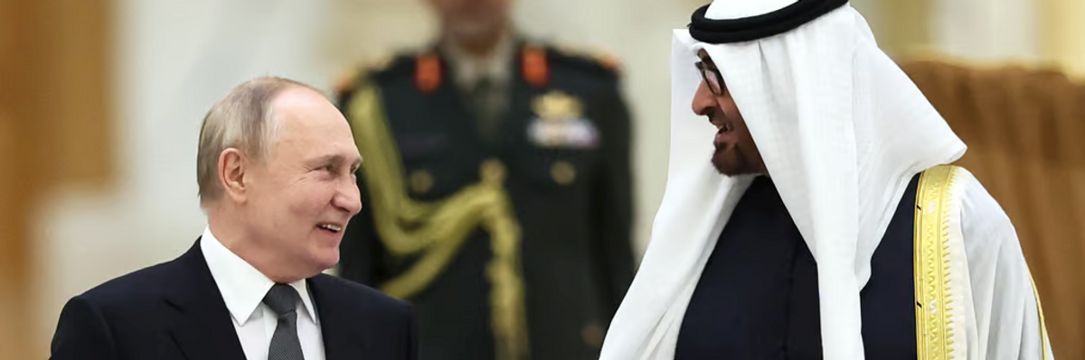 Russia's President Vladimir Putin and UAE President Sheikh Mohamed bin Zayed Al Nahyan 
