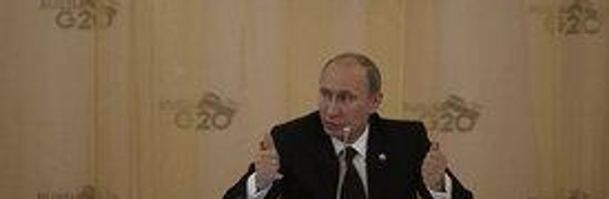 US Legislators: To Punish Putin, Frack More