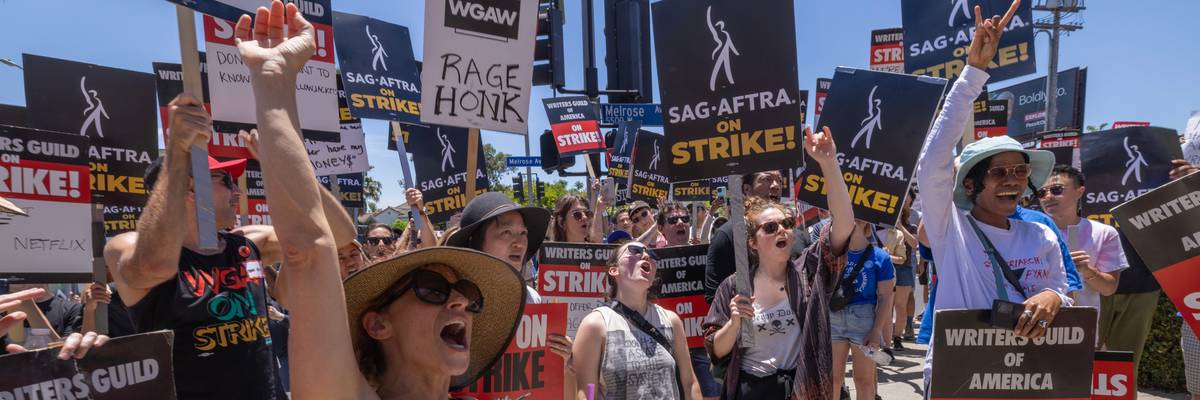 SAG-AFTRA WGA strike