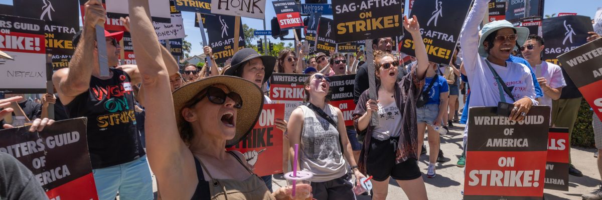 SAG-AFTRA WGA strike