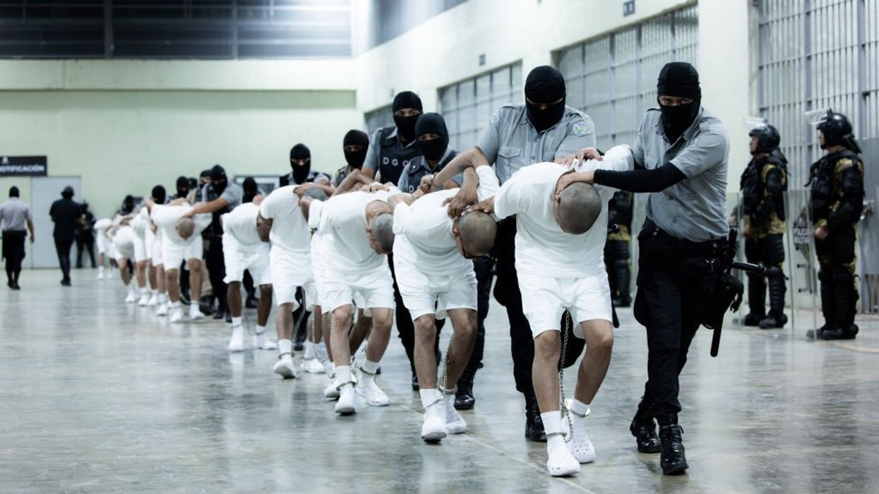 Salvadoran Government Receives 238 Alleged Members Of Criminal Organizations 'Tren De Aragua' and 'MS13'