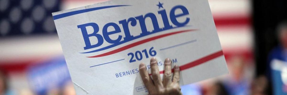 As Wisconsin Approaches, Sanders Closes in on Clinton