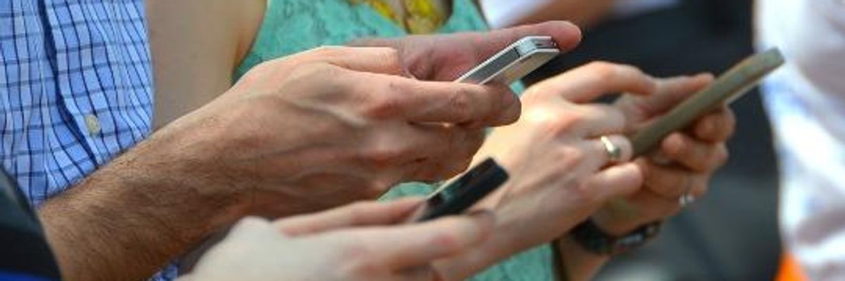 Critics Warn Covid-19 Digital 'Privacy' Bill Is Really 'Anti-Privacy' Bill in Disguise