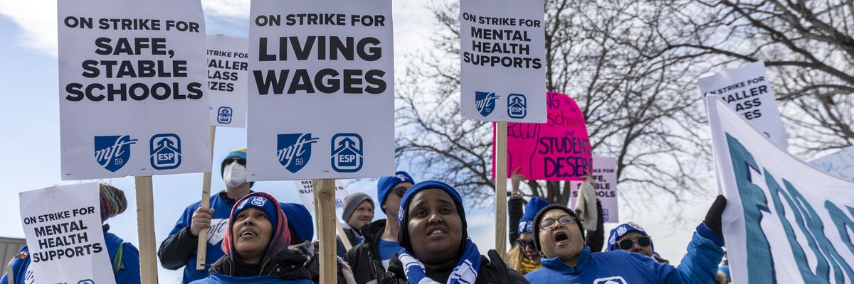 School teachers strike in USA