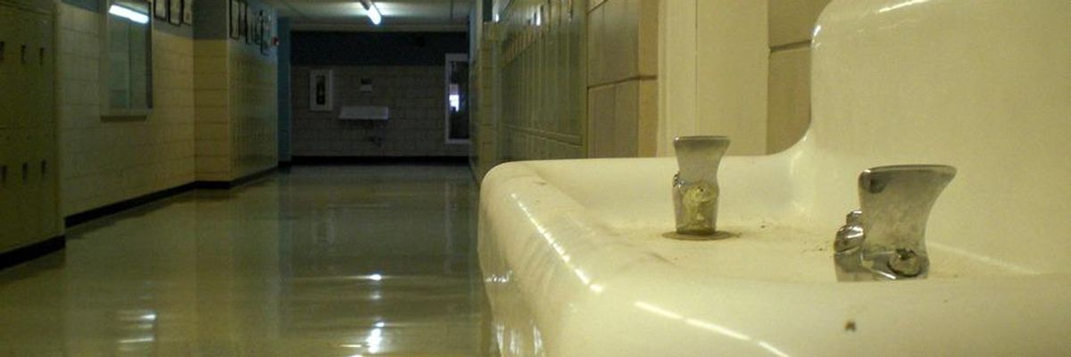 Flint All Over Again? Lead Poisoning Scandal Strikes Ohio Town