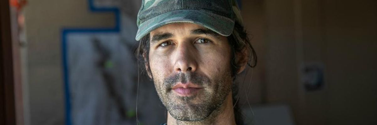 Attempt to 'Criminalize Basic Human Kindness' Fails as Activist Scott Warren Found Not Guilty on All Charges