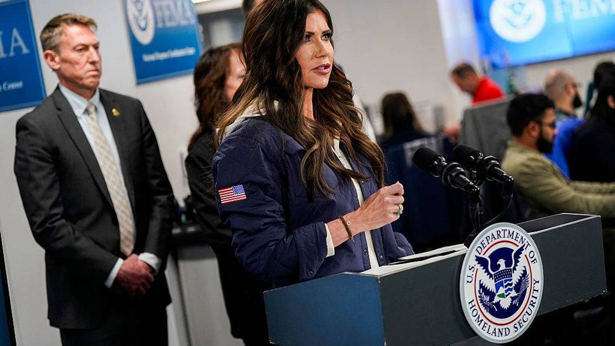 'Noem's Impeachment Is the Bare Minimum': Fury at DHS Chief Grows After Pretti Killing