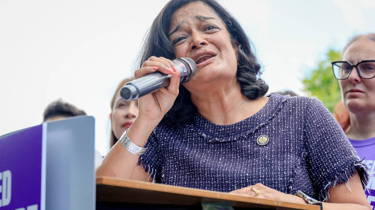SEIU Members Call on Congress to Fund "Healthcare Not Hate"